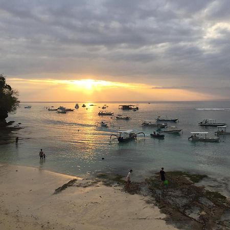 Maha Di Nusa Lembongan Exterior photo
